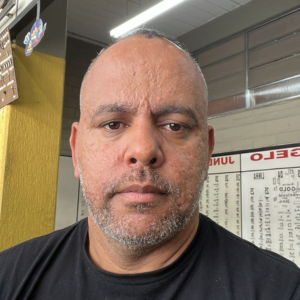 Atitude Vidraçaria e Alexandre - Serralheria